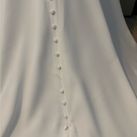 Maggie Sottero Ivory Crepe Cowl-Back Mermaid Gown - Picture 6 of 12